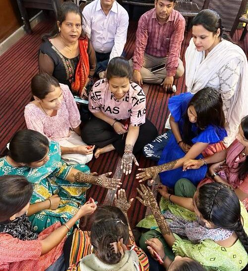 रोजगार भारती करवाचौथ को सौभाग्य महोत्सव के रूप में मनायेगी, जगह-जगह लगेंगे मेंहदी के स्टाल