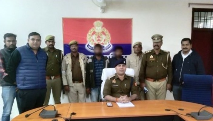 सासनी के नहलोई में हुई हत्या का पुलिस ने खुलासा किया, 15 दिसंबर को दुपट्टा से गला घोंटकर की थी हत्या