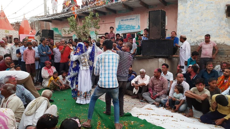 सादाबाद : नगला छत्ती में कल जमेगा धहनावर का अखाड़ा, दूर-दूर से आकर धहनावर कार्यक्रम में भाग लेंगे ग्रामीण