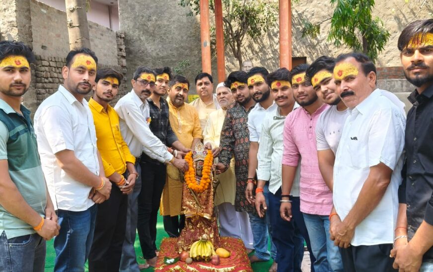 सिकंदराराऊ में अक्षय तृतीया पर हुआ धार्मिक कार्यक्रमों का आयोजन