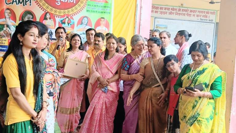 नेकी की दुकान द्वारा संचलित दस दिवसीय समर कैंप का हुआ समापन