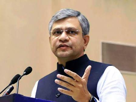 केंद्रीय कैबिनेट का बड़ा फैसला : HCL और फॉक्सकॉन की साझेदारी में जेवर में बनेगा देश का छठा सेमीकंडक्टर प्लांट, 3,706 करोड़ रूपये का प्रोजेक्ट मंजूर, हर माह बनेंगी 3.6 करोड़ चिप्स