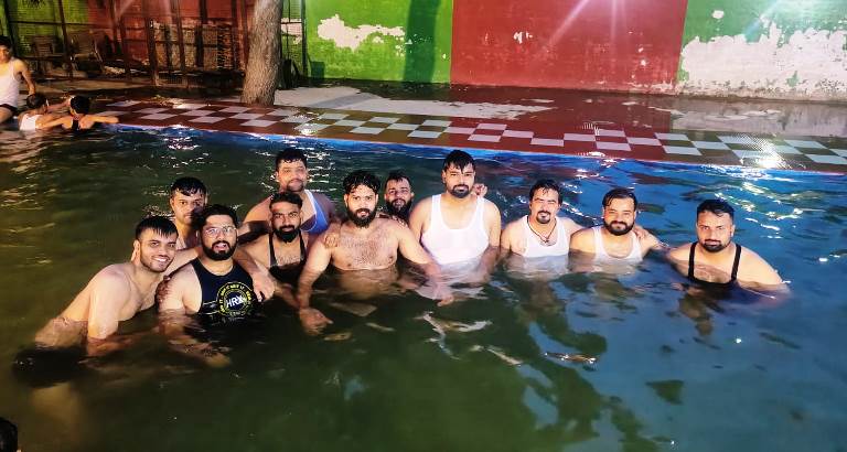 हाथरस में श्री युवा ब्राह्मण महासभा ने किया एक दिवसीय समर कैंप का आयोजन