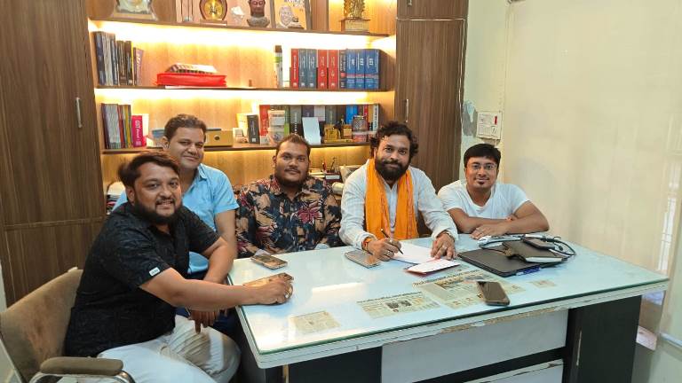 हाथरस में रामायण पर आधारित क्विज़ प्रतियोगिता का आयोजन 20 जुलाई को, बीएलएस स्कूल में 700 से अधिक छात्र-छात्राएँ लेंगे भाग, विजेताओं को मिलेंगे नगद पुरस्कार