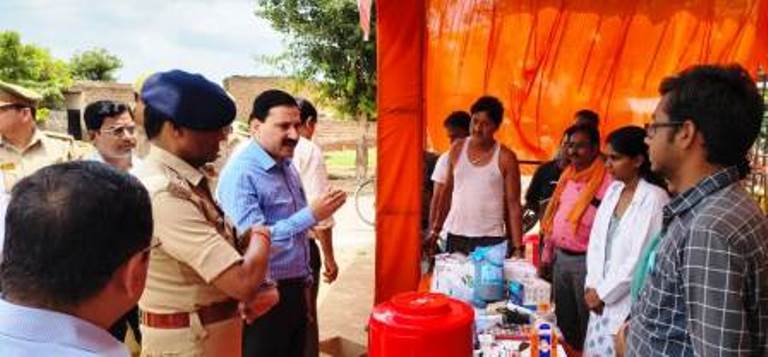 श्रावण मास में कांवड़ यात्रा को लेकर प्रशासनिक सतर्कता, डीएम और एसपी ने किया शिविरों का स्थलीय निरीक्षण, श्रद्धालुओं को बेहतर सुविधा देने हेतु अधिकारियों को दिए कड़े निर्देश