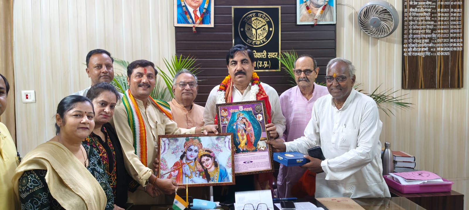 गोस्वामी तुलसीदास एवं मुन्शी प्रेमचन्द स्मृति दिवस पर साहित्यकार सम्मानित