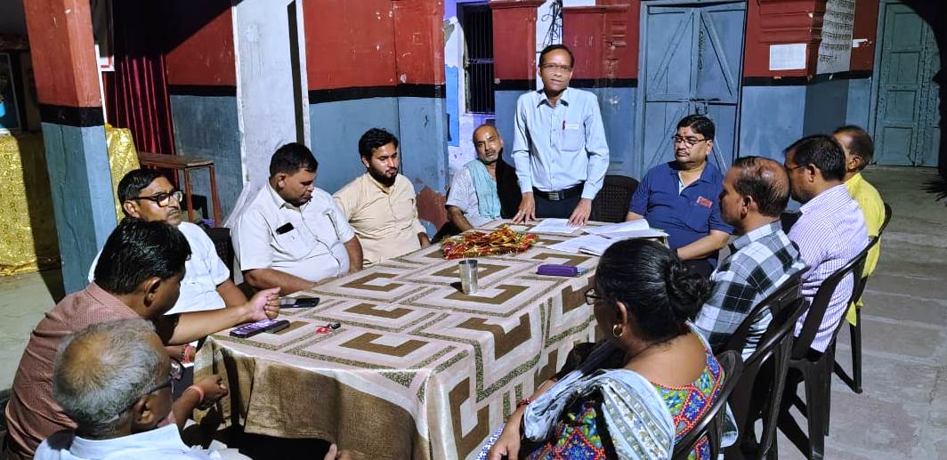 सादाबाद में सरस्वती शिशु मंदिर की नवीन कार्यकारी का हुआ चुनाव