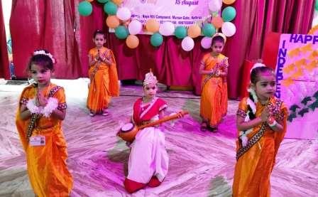 बचपन प्ले स्कूल में स्वतंत्रता दिवस धूमधाम से मनाया