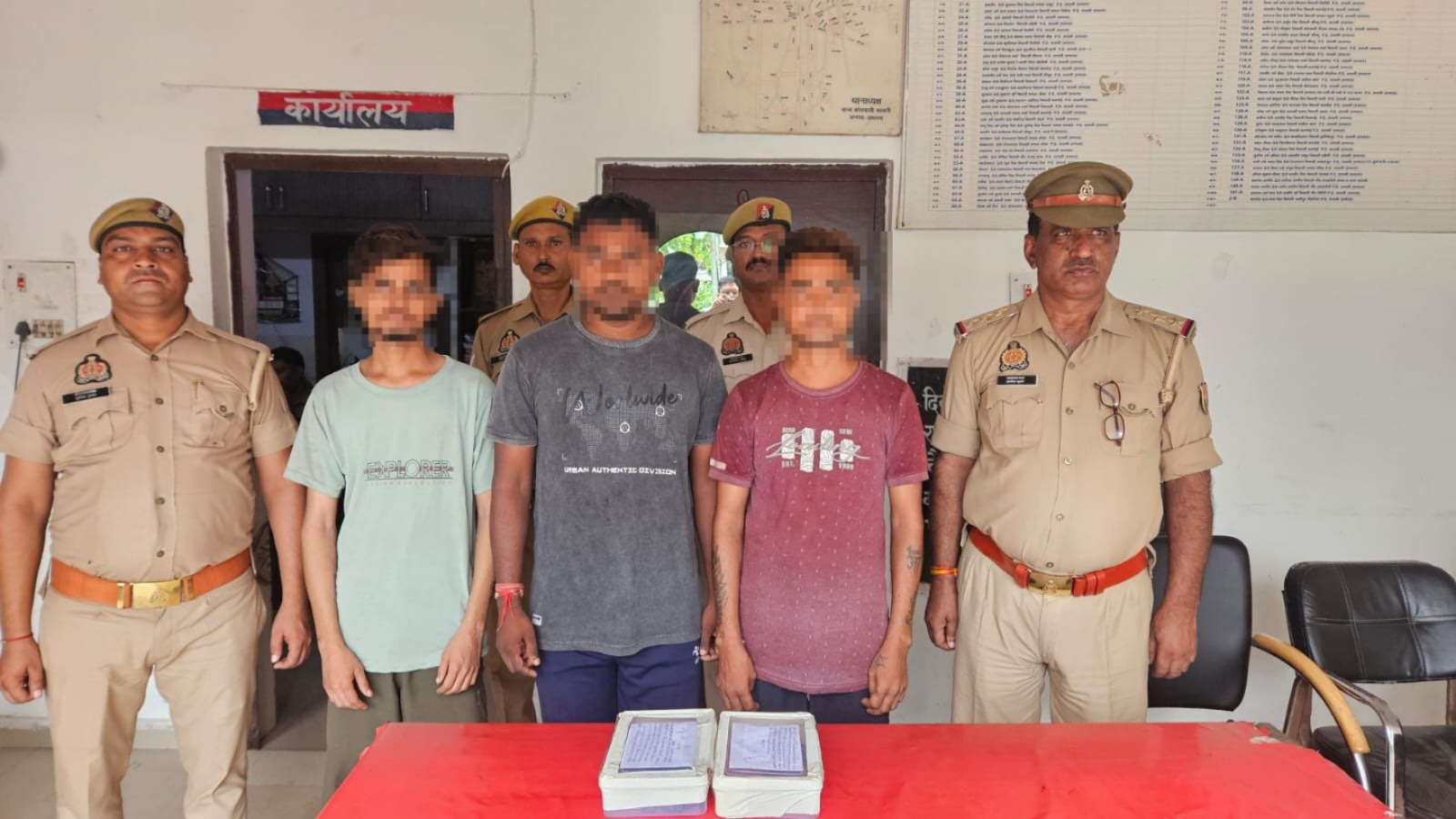 सासनी पुलिस ने मात्र 24 घंटे में सनसनीखेज हत्या का खुलासा किया, तीन आरोपी गिरफ्तार