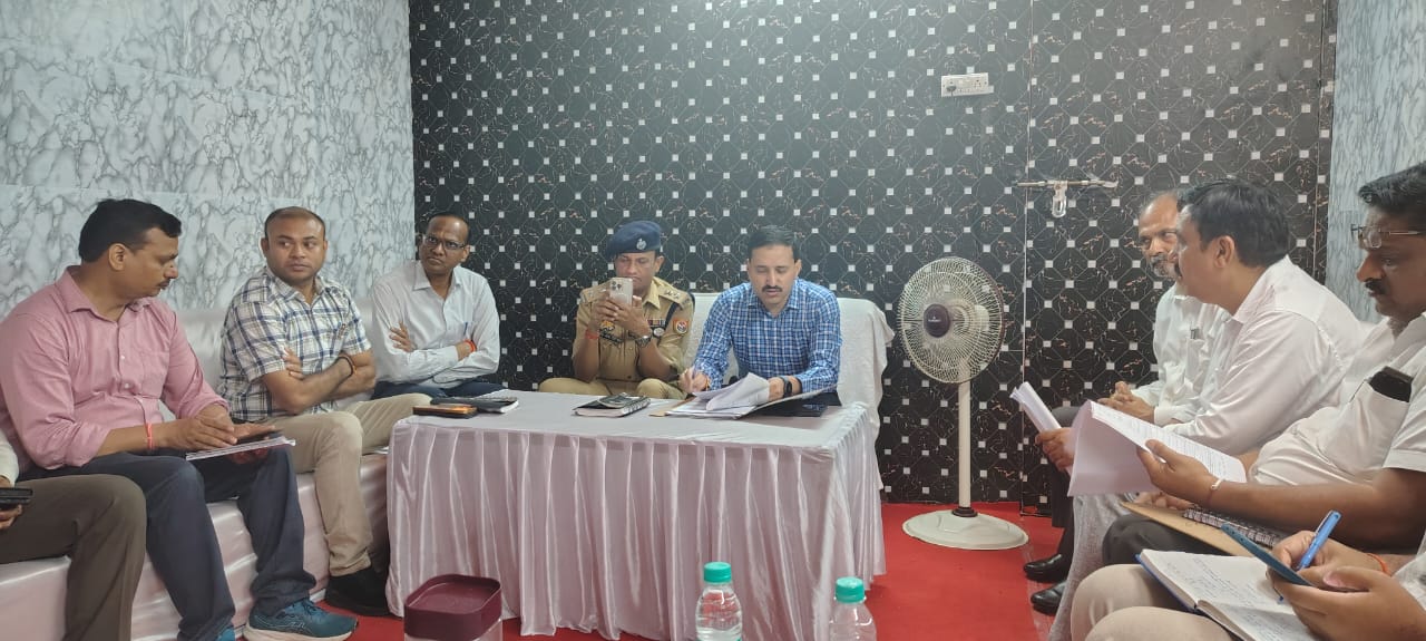 राजकीय लक्खी मेला श्री दाऊजी महाराज का शुभारंभ कल, डीएम और एसपी ने किया मेले की तैयारियों का निरीक्षण