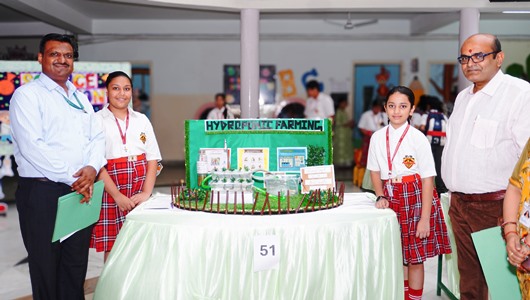 विज्ञान प्रदर्शनी में आरआईएस के विद्यार्थियों ने दिखाई प्रतिभा, विज्ञान और नवाचार पर ज्ञानवर्धक मॉडलों का किया निर्माण