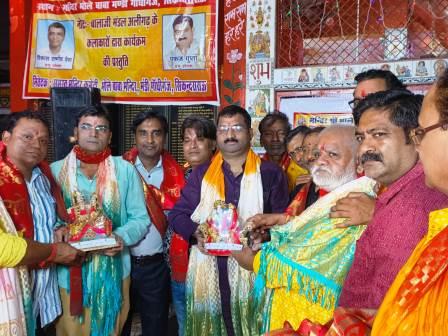 सिकंदराराऊ : राधाष्टमी पर भोले बाबा मंदिर पर हुआ कार्यक्रम का आयोजन