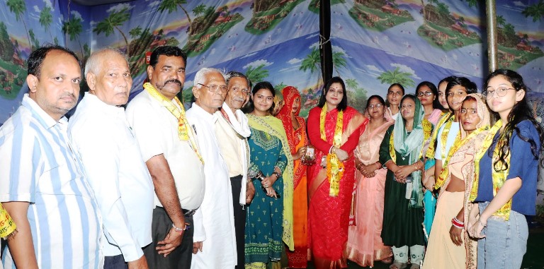 श्री दाऊजी मेले में रजक सुधार महासभा द्वारा महिला सम्मेलन का हुआ आयोजन