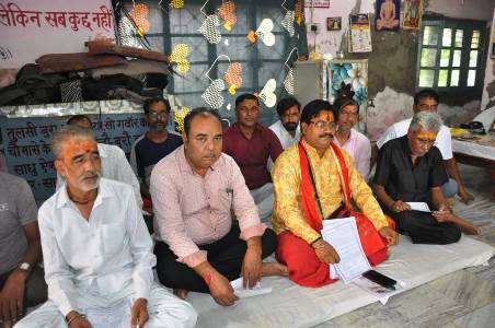 अखंड रामचरितमानस पाठ और एकादशी कथा सहित हाथरस में पितृपक्ष आयोजन, सभी श्रद्धालुओं के लिए नि:शुल्क पूजन सुविधा