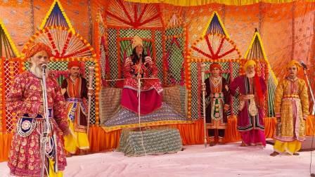 हाथरस में गौरी पूजन, राम लक्ष्मण का पुष्प वाटिका में जाना और रावण-वाणासुर संवाद जैसी लीलाओं का मंचन हुआ