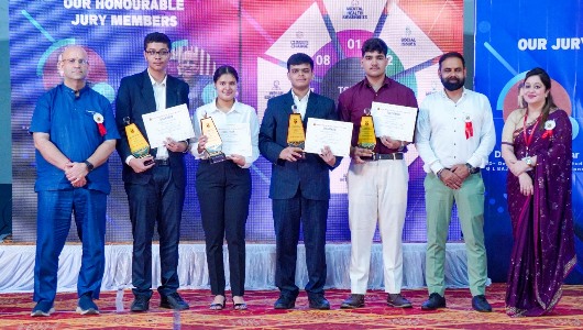 ग्लोबल स्टार सिम्पोजियम में युवाओं ने दिखाई रचनात्मकता, राजीव इंटरनेशनल स्कूल के छात्र-छात्राओं की कल्पनाशीलता को सराहा