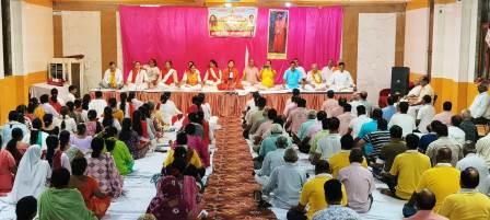 तीन दिवसीय निशुल्क योग शिविर का शुभारंभ