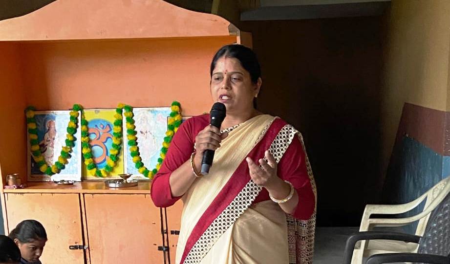 सरस्वती विद्या मंदिर में गांधी-शास्त्री जयंती और दशहरा उत्सव धूमधाम से मनाया