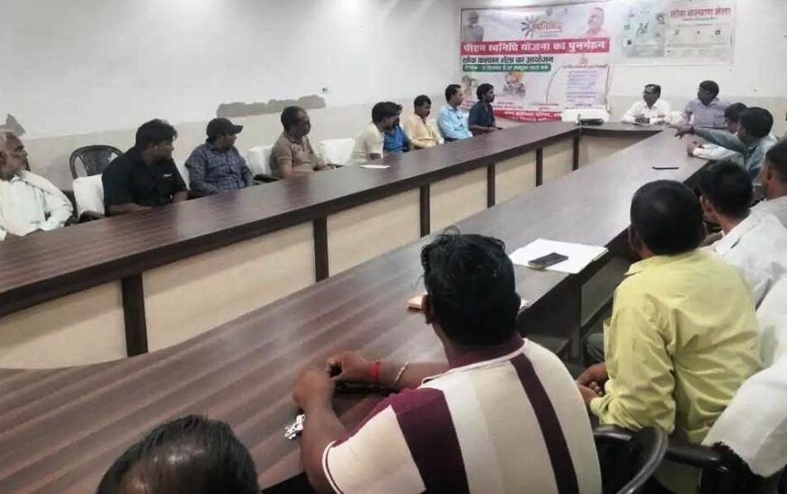 स्ट्रीट फूड वेंडर्स को खाद्य पदार्थों में मिलावट रोकने और रंगों के इस्तेमाल से बचने के लिए प्रशिक्षित किया