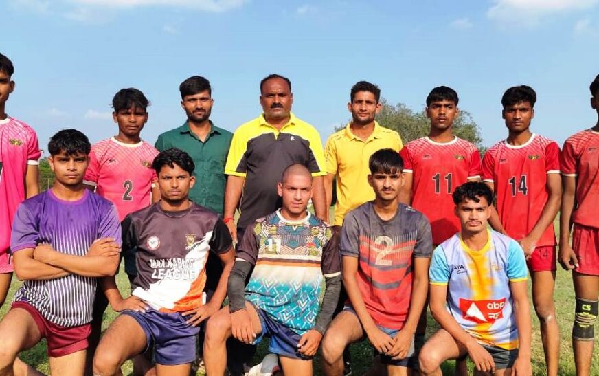 हाथरस में सब जूनियर बालक कबड्डी चयन ट्रायल सम्पन्न, 10 अक्टूबर को अलीगढ़ में होगा मण्डलीय चयन