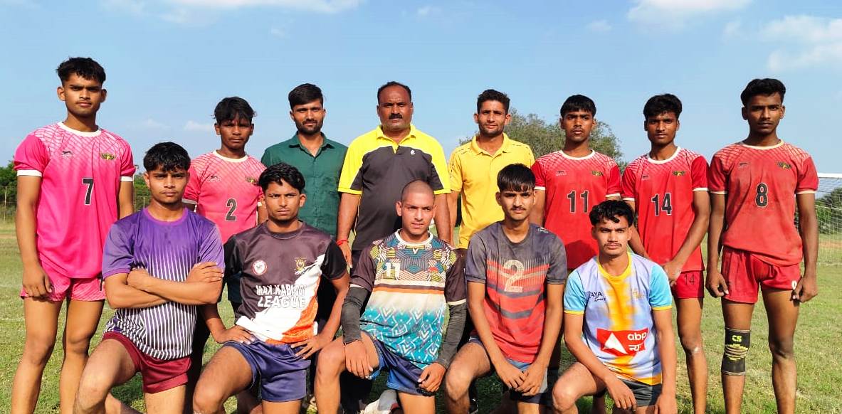 हाथरस में सब जूनियर बालक कबड्डी चयन ट्रायल सम्पन्न, 10 अक्टूबर को अलीगढ़ में होगा मण्डलीय चयन