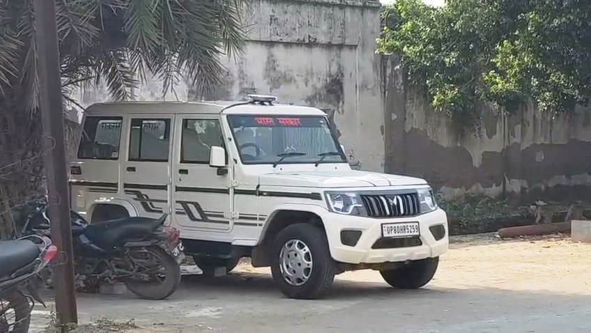 दिवाली से पहले हाथरस में एक बार फिर से जीएसटी टीम की छापेमारी