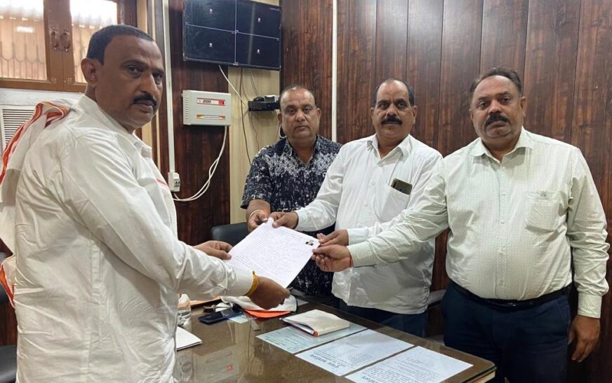 अध्यक्ष पद के लिए एड अजय कुमार भारद्वाज ने भरा नामांकन, 30 अक्टूबर तक होंगे नामांकन, 14 नवंबर को होगा मतदान