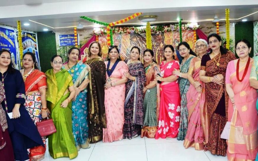 इनरव्हील क्लब ऑफ हाथरस जाग्रति ने हर्षोल्लास के साथ मनाया दीपावली महोत्सव