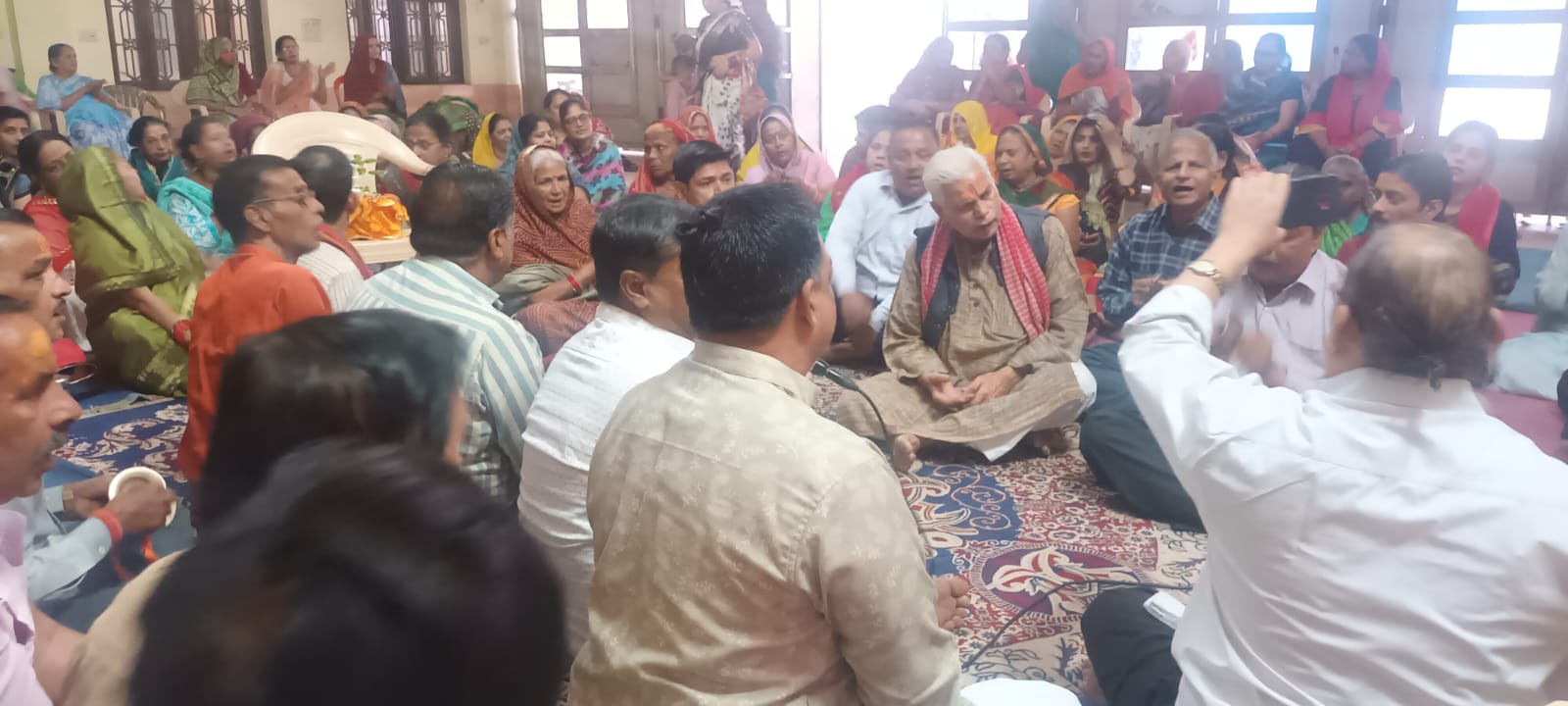 श्रद्धा और उत्साह के साथ मनाई पंडित गया प्रसाद की 133वीं जन्म जयंती, हाथरस में सुबह राम मंदिर से हुआ प्रभात फेरी का आयोजन