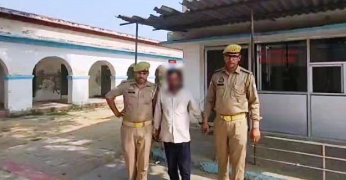 वांछित अभियुक्त गिरफ्तार, तमंचा व जिंदा कारतूस बरामद