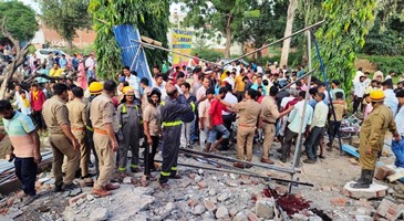 फर्रुखाबाद में कोचिंग सेंटर पर जोरदार विस्फोट, दो छात्रों की मौत व नौ गंभीर रूप से घायल, विस्फोट से इमारत ध्वस्त, 1 किमी तक मकान हिले