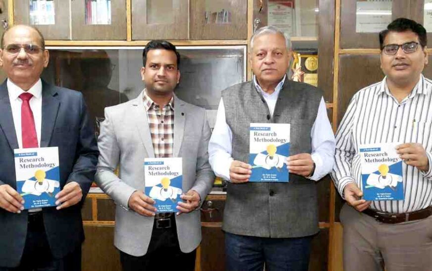 डॉ. विपिन कुमार की पुस्तक “रिसर्च मैथडोलॉजी” का हुआ विमोचन