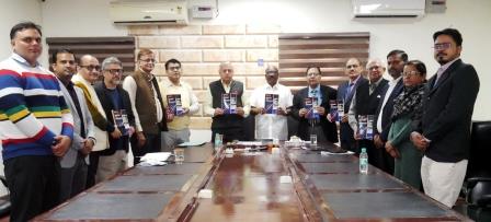 प्रो. दिनेश पांडेय की पुस्तक ‘बेसिक्स ऑफ रिसर्च मेथड्स एंड अप्रोचेज’ का हुआ विमोचन