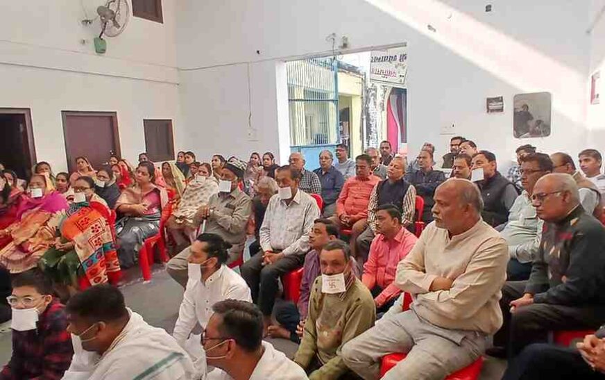 जैन स्थानक में पूज्य गुुरुदेव जय मुनि जी महाराज का प्रवचन, विधायक सहित अनेक गणमान्य उपस्थित