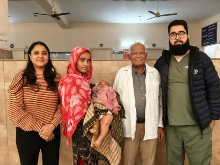 केडी हॉस्पिटल में 5 माह के बच्चे को मिली नई ज़िन्दगी, विशेषज्ञ चिकित्सकों ने ऑपरेशन से दूर की आंतों की रुकावट