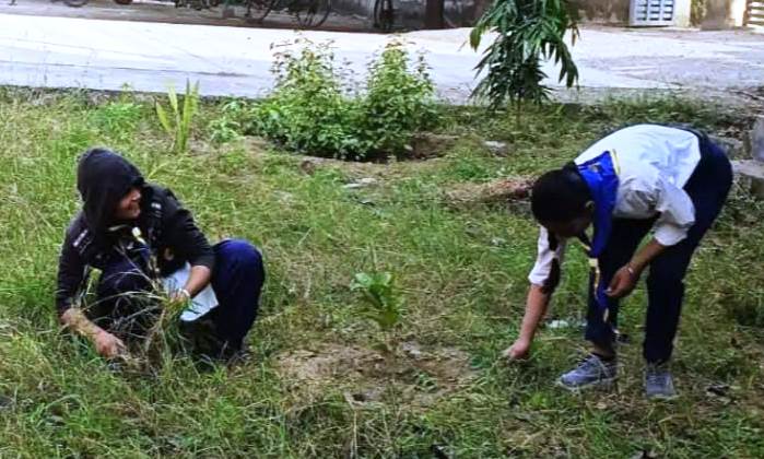 सादाबाद : राजकीय महाविद्यालय में चलाया पॉलीथिन एवं प्लास्टिक मुक्त अभियान