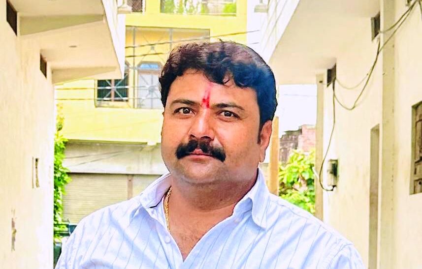 चुनाव आयोग की SIR प्रक्रिया पर सवाल, कांग्रेस जिलाध्यक्ष विवेक उपाध्याय ने जताई आपत्ति, कहा – सिर्फ भाजपा समर्थकों के भरे जा रहे फॉर्म, बीएलओ पर बढ़ा दबाव