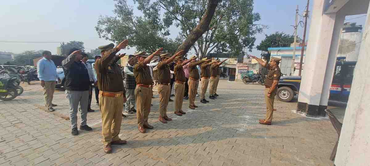 सादाबाद : नशे का अवैध कारोबार करने वालों को सिखाएंगे सबक