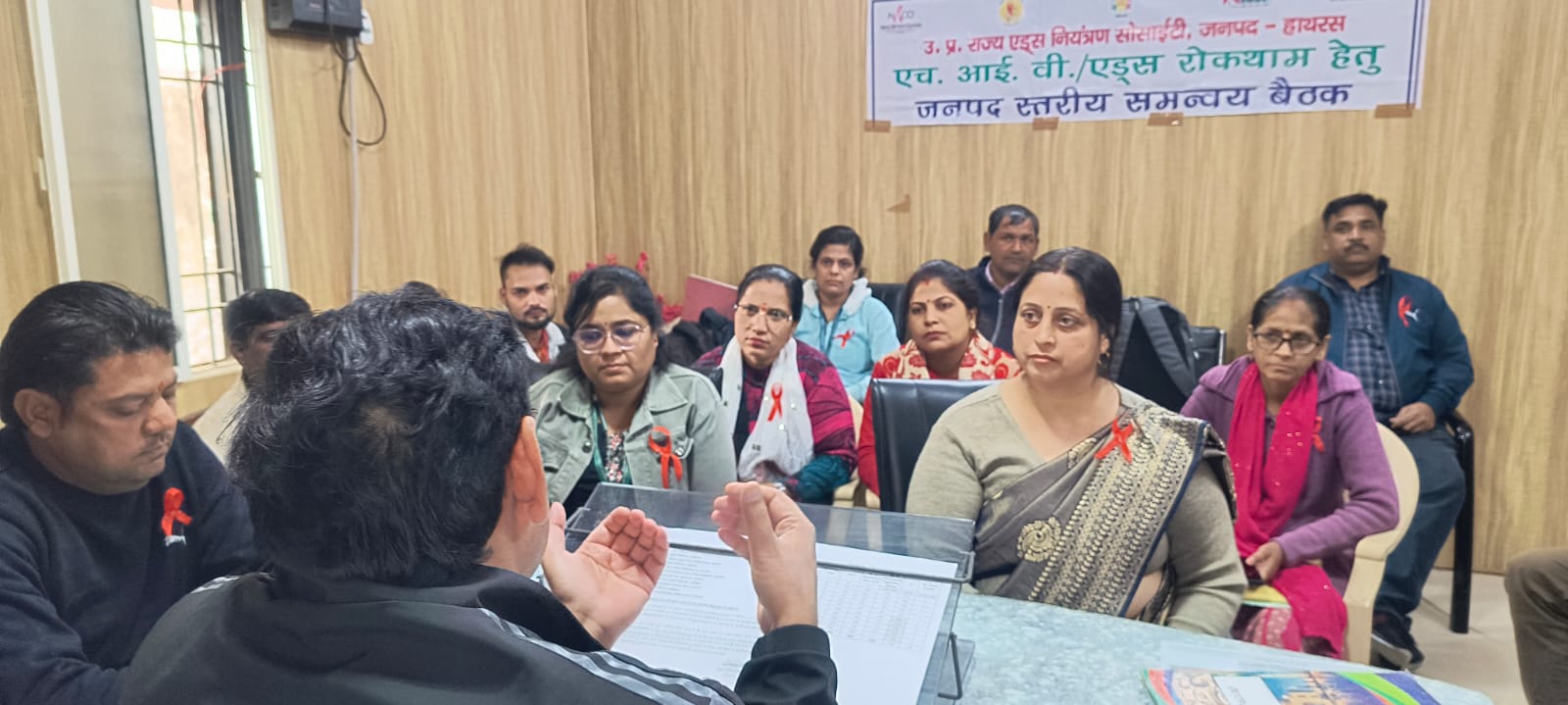 जिला क्षय रोग केन्द्र में विश्व एड्स दिवस पर गोष्ठी आयोजित, एचआईवी से बचाव, सुरक्षित व्यवहार और जागरूकता पर दिया जोर