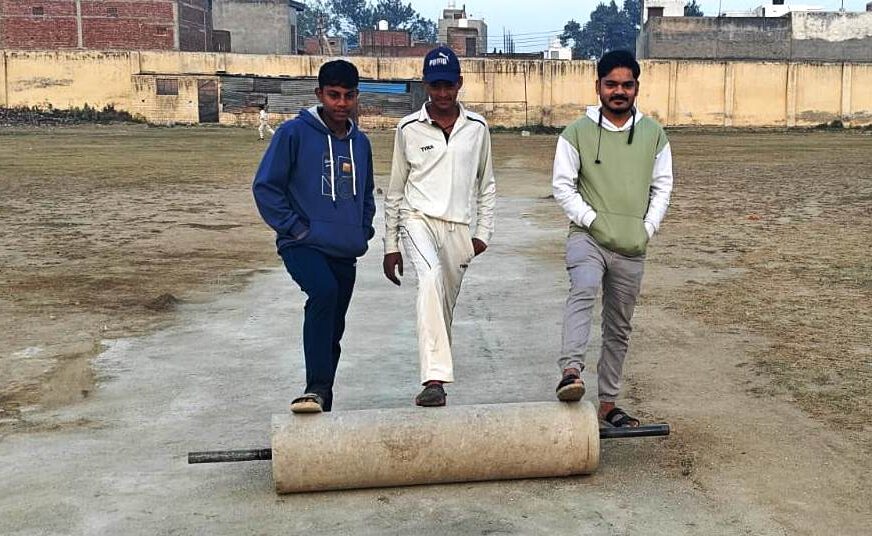 हाथरस में ओपन क्रिकेट टूर्नामेंट का शुभारंभ रविवार को, डीआरबी कॉलेज के खेल मैदान पर होगा आयोजन
