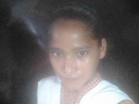 हसायन : नगला रति में ट्रेन की चपेट में आने से युवती की दर्दनाक मौत