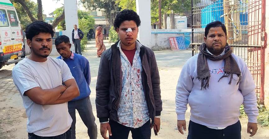 हसायन : परीक्षा देने पहुंचे युवकों के साथ की गाली-गलौज व मारपीट, कोतवाली में दी लिखित तहरीर