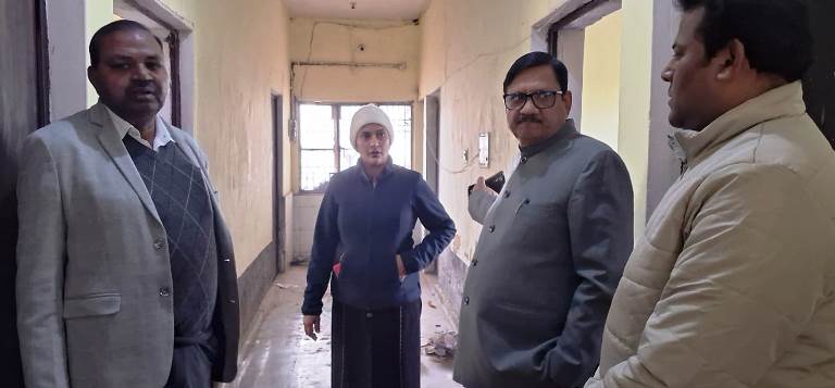 कस्तूरबा गांधी विद्यालय में 29 दिसंबर को लगेगा एचपीवी टीकाकरण कैम्प, सीएमओ ने तैयारियों का निरीक्षण किया