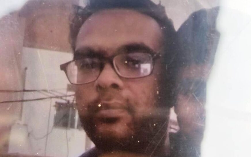 हाथरस : बीएलओ की हार्ट अटैक से मौत, काम के दबाव में पत्नी ने जताई हार्ट अटैक की आशंका