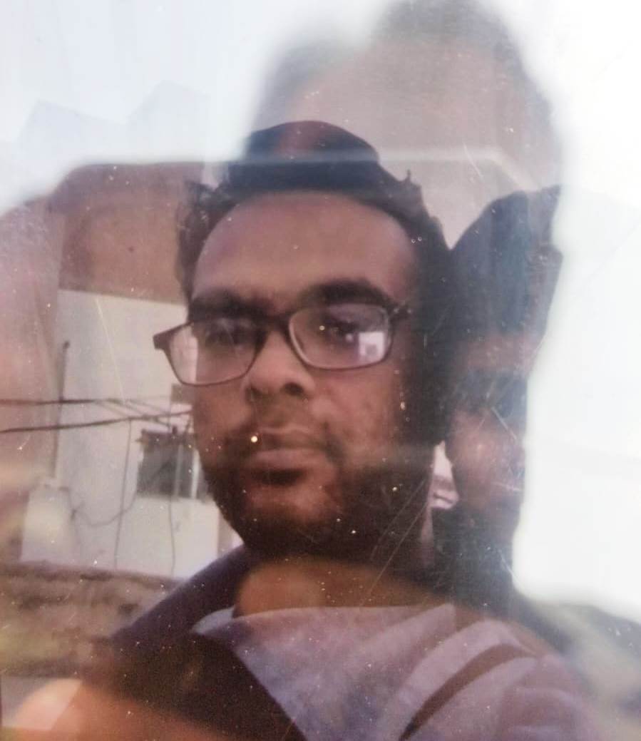 हाथरस : बीएलओ की हार्ट अटैक से मौत, काम के दबाव में पत्नी ने जताई हार्ट अटैक की आशंका