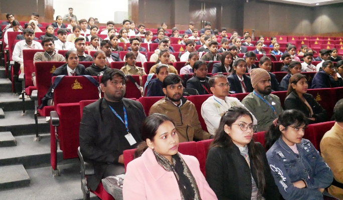 मंगलायतन विश्वविद्यालय में नर्सिंग विद्यार्थियों के लिए हुई अंतरराष्ट्रीय करियर उन्मुख कार्यशाला