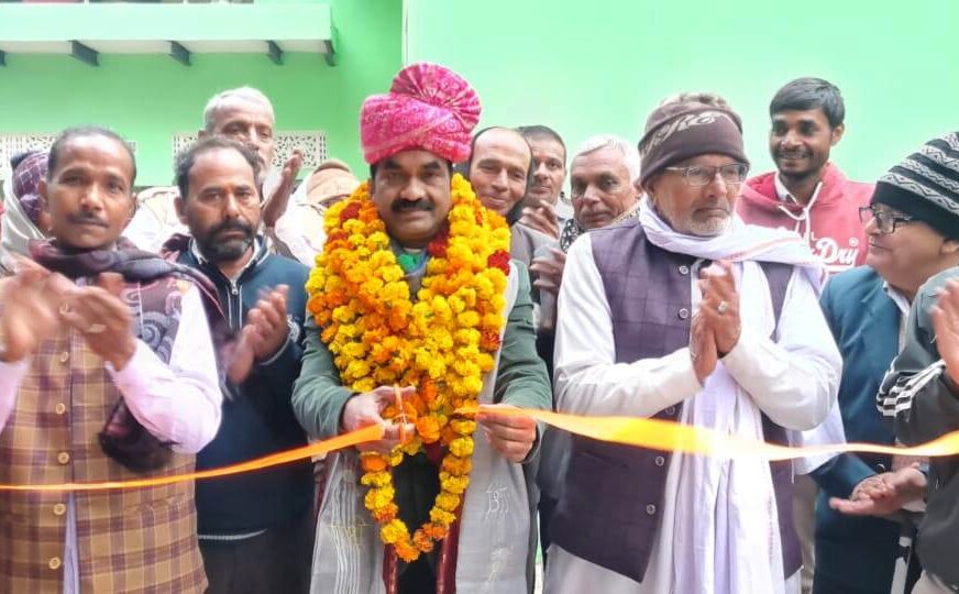 कोटा-गारवगढ़ी में विकास कार्यों का लोकार्पण, ब्लॉक प्रमुख रामेश्वर उपाध्याय ने किया उद्घाटन
