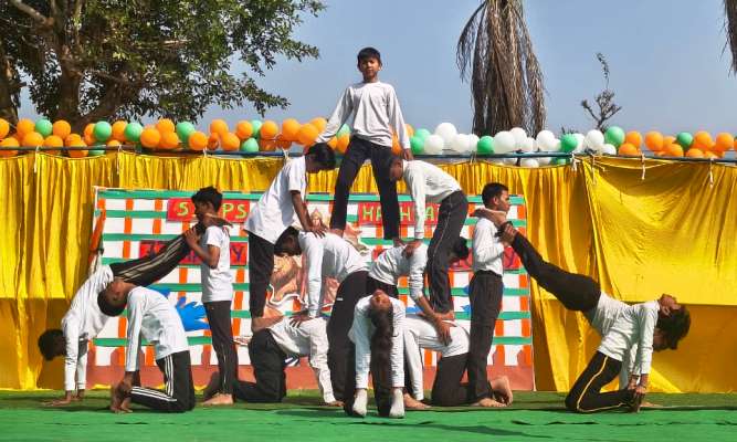 सेकसरिया सुशीला देवी पब्लिक स्कूल में हर्षोल्लास के साथ मनाया 77वाँ गणतंत्र दिवस