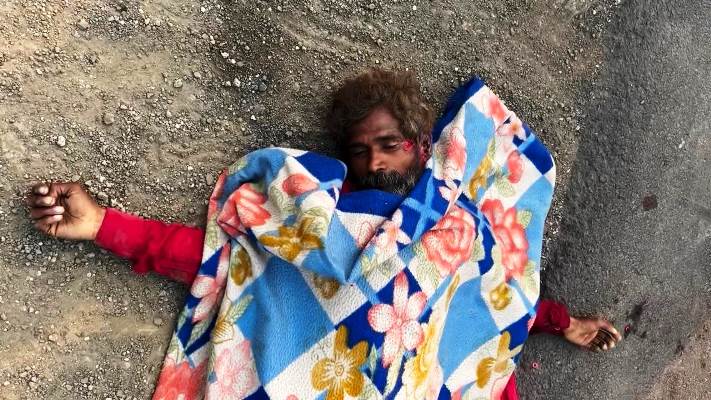 हरिद्वार से रामेश्वरम तक जलभर के निकले कावड़ियों को ट्रक ने मारी टक्कर, पदयात्रा में हाथरस के एक युवक की मौके पर ही मौत, तीन अन्य साथी गंभीर रूप से घायल, नागपुर के पास हुआ हादसा