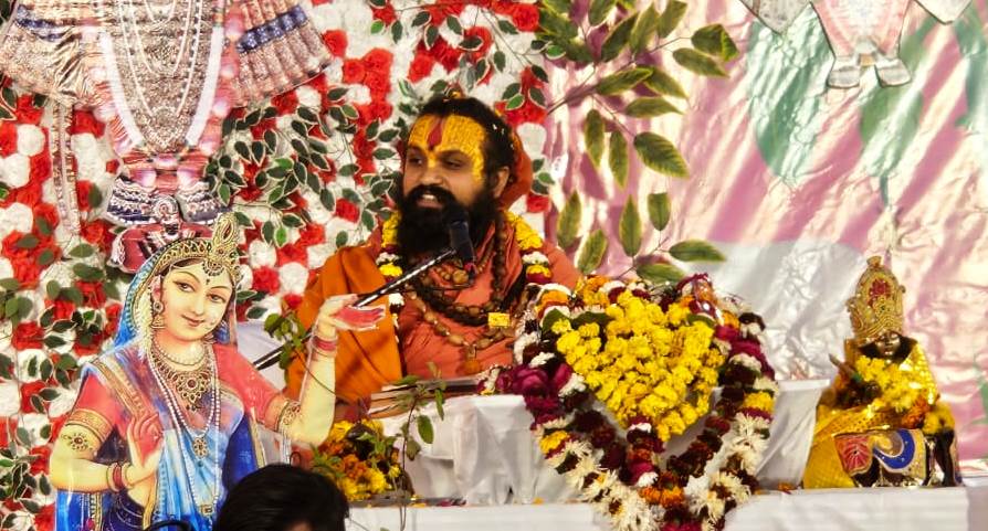 बलकेश्वर महादेव पर कलश यात्रा के साथ हुआ श्रीमद्भागवत कथा का शुभारंभ, मीराबाई की भक्ति व शालिग्राम प्राकट्य कथा से भावविभोर हुए श्रद्धालु